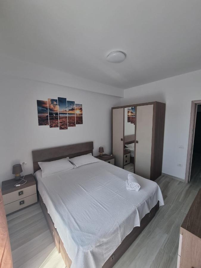 Ferienwohnung Apartament Mivali Năvodari Exterior foto